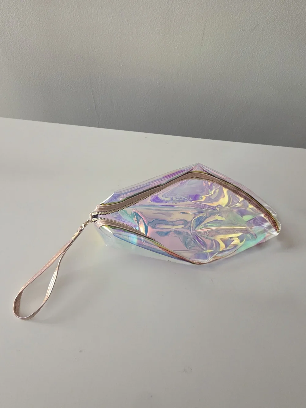 Kirby Kosmetics Clear Iridescent Plastic Zipper Makeup Bag Pouch &  Lip Oil